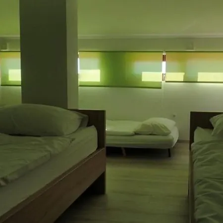 In With Sea Views Apartment *