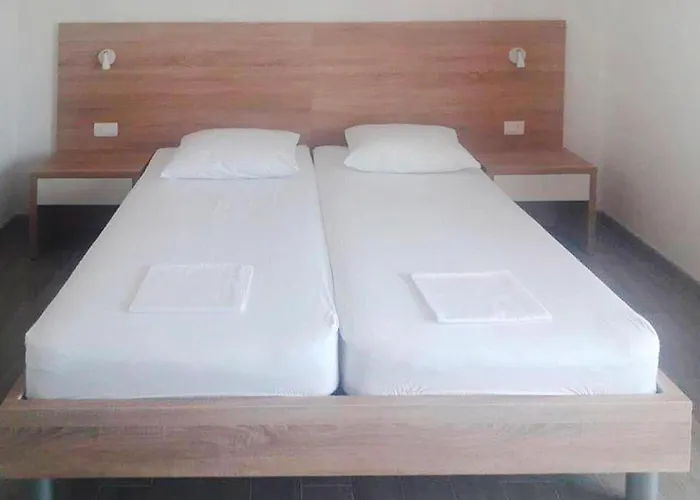 Lejlighed In With Sea Views Starigrad Paklenica