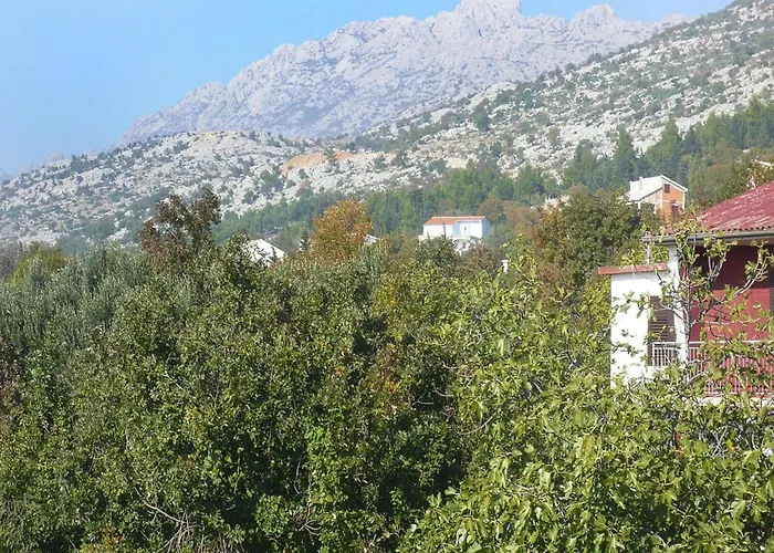 In With Sea Views Daire Starigrad Paklenica